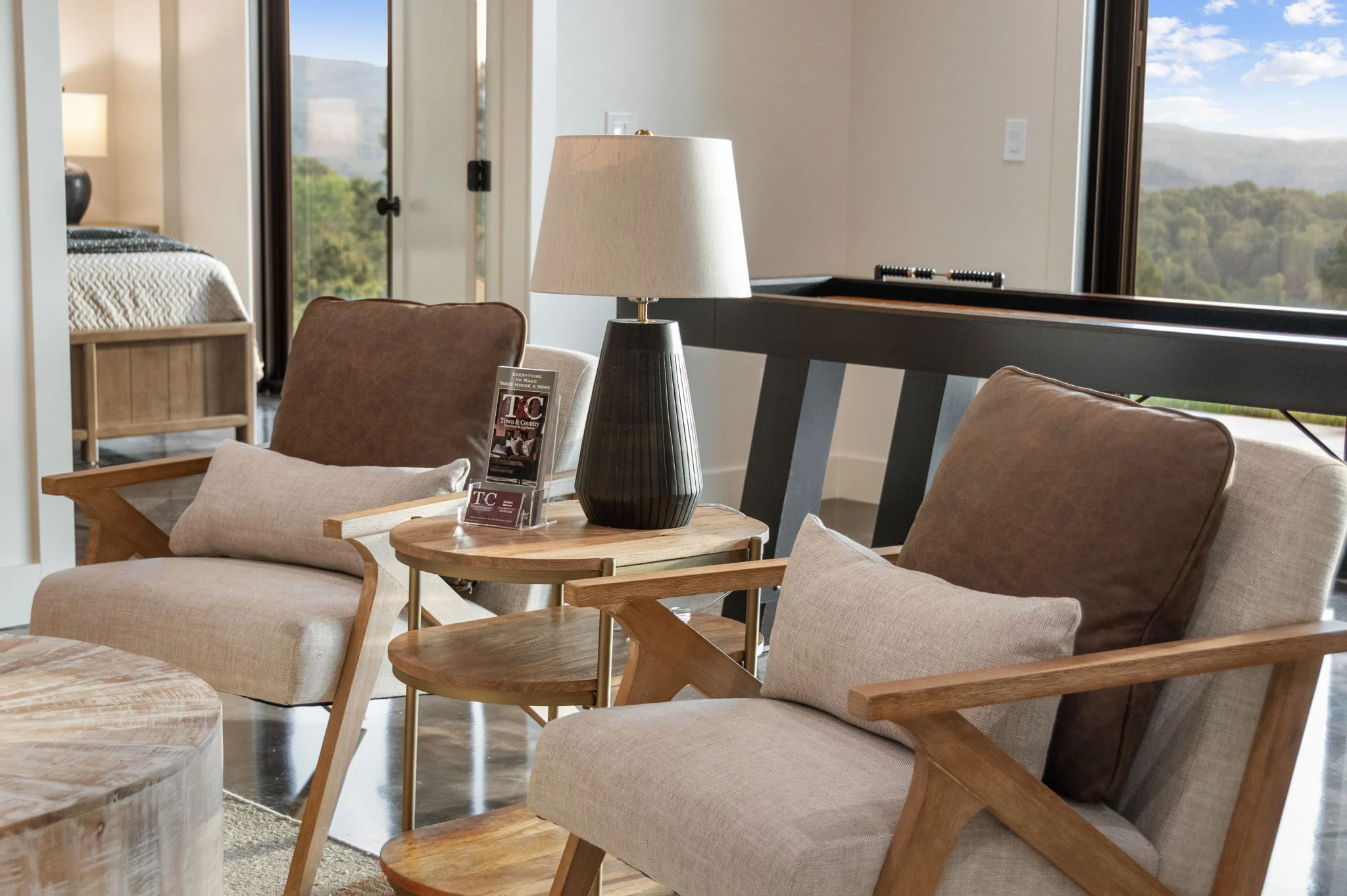 Terrace-level lounge with mountain views, View Finder I